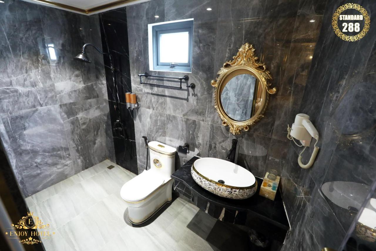 Enjoy Hotel 5A Ho Chi Minh City Exterior photo