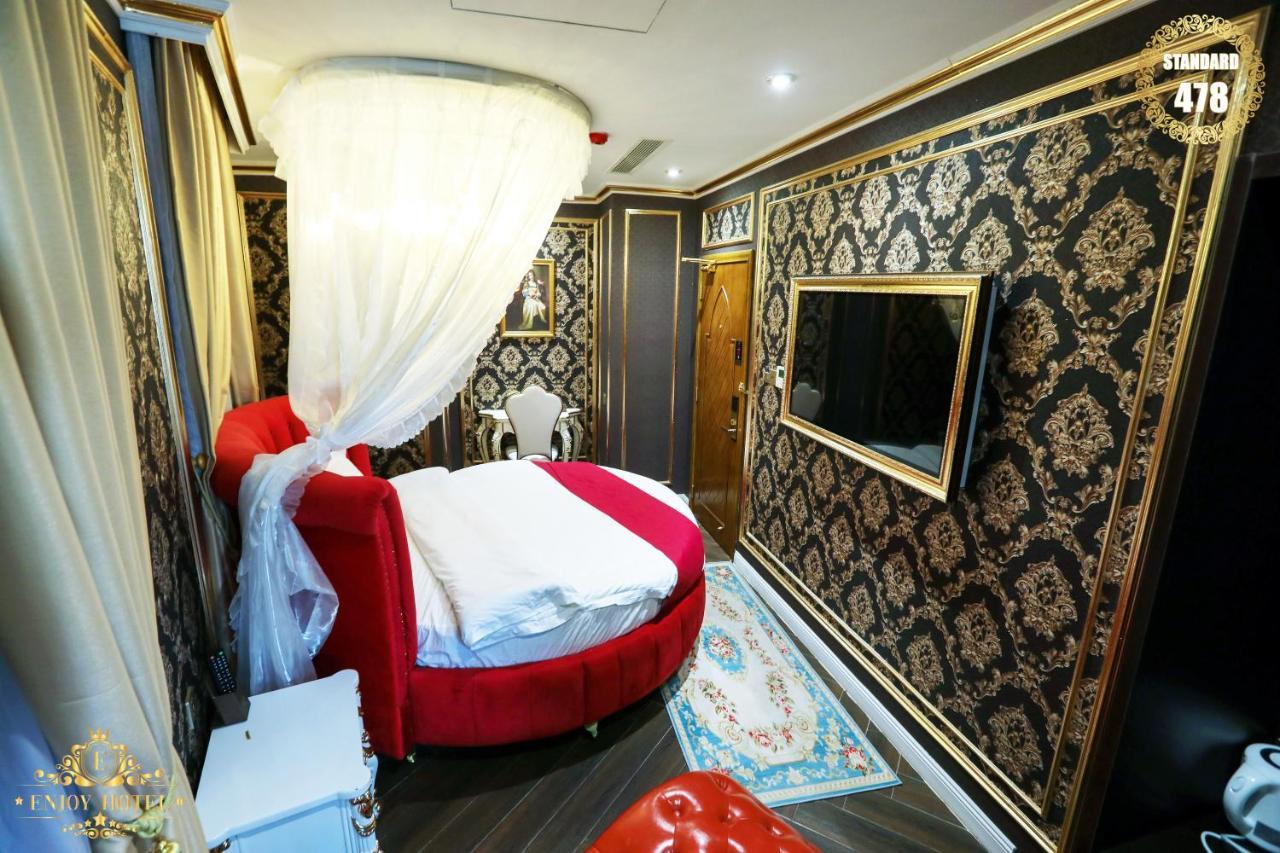 Enjoy Hotel 5A Ho Chi Minh City Exterior photo