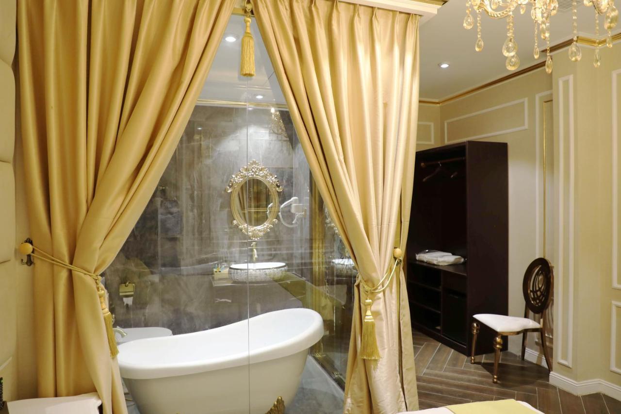 Enjoy Hotel 5A Ho Chi Minh City Exterior photo